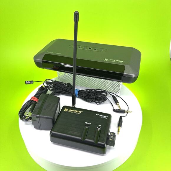 Universal RF Remote Control with Base Station - Picture 7 of 17